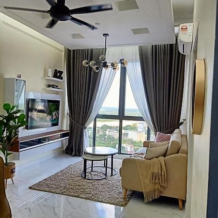 Al Zahra Homestay By Troika Kota Bharu "Stay In Style, Sleep In Comfort" Ngoại thất bức ảnh